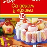 Sa decom u kuhinji